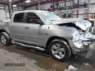 2017 Ram 1500 SLT с VIN 1C6RR7LT2HS641394, выставлен на аукционе IAAI как лот 41060406 с пробегом 105 497 миль миль и . История ставок и продаж доступна на DreamBid. Изображение 1.