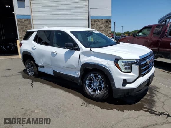 ✅ 2025 GMC Terrain FWD Elevation • VIN: 3GKALMEG0SL318087 • Lot: 58383975. Wystawiony na Copart z przebiegiem 9 320 mil. Bezpłatny archiwum sprzedaży aukcyjnych z USA i szczegółowy raport historii pojazdu na DreamBid. Zdjęcie 4.