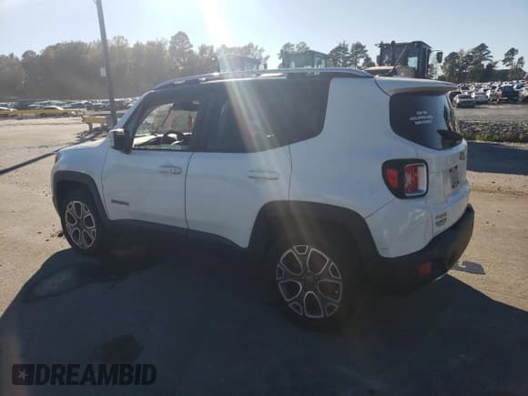 ✅ 2017 Jeep Renegade Limited • VIN: ZACCJBDB7HPF48505 • Lot: 82528375. Wystawiony na Copart z przebiegiem 163 430 mil. Bezpłatny archiwum sprzedaży aukcyjnych z USA i szczegółowy raport historii pojazdu na DreamBid. Zdjęcie 2.