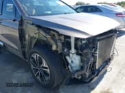 ✅ 2019 Hyundai Santa Fe Limited • VIN: 5NMS5CAA8KH036668 • Лот: 43544647. Опубликован ранее на IAAI с пробегом 82 738 миль. Бесплатный доступ к архиву аукционных продаж из США и подробный отчёт об истории автомобиля на DreamBid. Изображение 18.