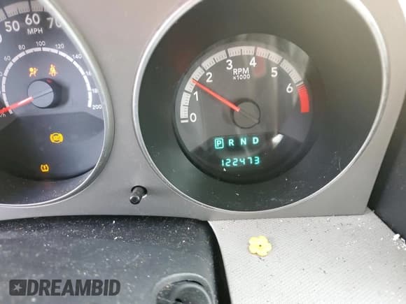 ✅ 2010 Dodge Avenger R/T • VIN: 1B3CC5FV9AN155737 • Лот: 85225054. Опубликован ранее на Copart с пробегом 122 473 миль. Бесплатный доступ к архиву аукционных продаж из США и подробный отчёт об истории автомобиля на DreamBid. Изображение 9.