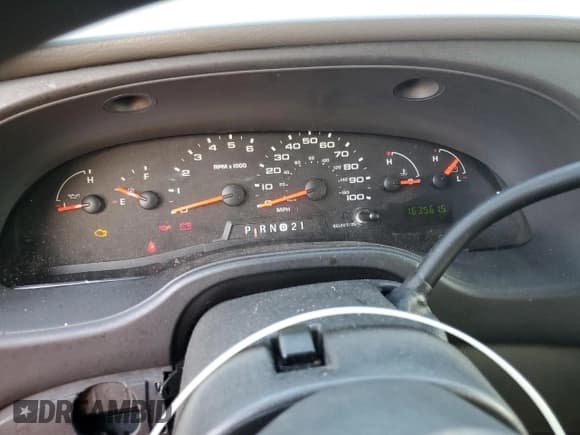 ✅ 2008 Ford Econoline Cargo Commercial • VIN: 1FTNS24W68DB23705 • Лот: 91285635. Опубликован ранее на Copart с пробегом 163 561 миль. Бесплатный доступ к архиву аукционных продаж из США и подробный отчёт об истории автомобиля на DreamBid. Изображение 9.