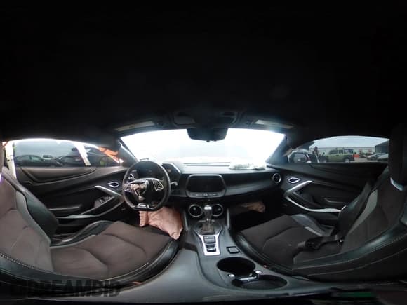 ✅ 2021 Chevrolet Camaro 2SS • VIN: 1G1FH1R7XM0103188 • Lot: 41571144. Wystawiony na IAAI z przebiegiem 81 308 mil. Bezpłatny archiwum sprzedaży aukcyjnych z USA i szczegółowy raport historii pojazdu na DreamBid. Zdjęcie 18.