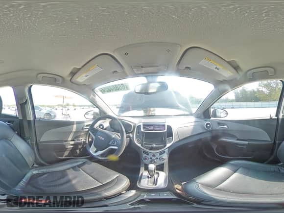 2018 Chevrolet Sonic Premier z VIN 1G1JF5SB6J4135789, wystawiony jako Copart lot #68529724 z przebiegiem 80 296 mil mil oraz Szkoda całkowita • Salvage title. Historia ofert i sprzedaży dostępna na DreamBid. Obrazek 12.