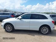 ✅ 2012 Audi Q5 Premium • VIN: WA1CFAFPXCA041962 • Lot: 43393112. Listed on IAAI with 98,329 mi. Free auction sales archive from the USA and detailed vehicle history report at DreamBid. Image 14.