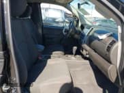 ✅ 2021 Nissan Frontier S • VIN: 1N6ED0CE3MN721758 • Lot: 43505902. Wystawiony na IAAI z przebiegiem 70 500 mil. Bezpłatny archiwum sprzedaży aukcyjnych z USA i szczegółowy raport historii pojazdu na DreamBid. Zdjęcie 5.