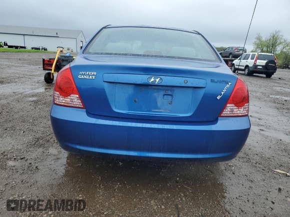 ✅ 2005 Hyundai Elantra GLS • VIN: KMHDN46DX5U030896 • Lot: 55809135. Wystawiony na Copart z przebiegiem 108 339 mil. Bezpłatny archiwum sprzedaży aukcyjnych z USA i szczegółowy raport historii pojazdu na DreamBid. Zdjęcie 6.