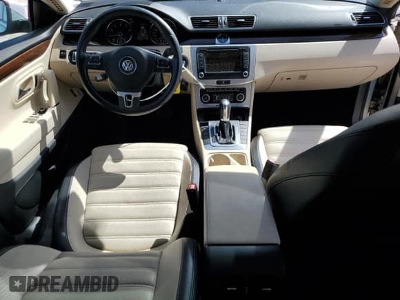 ✅ 2012 Volkswagen CC Lux Limited Edition • VIN: WVWHN7AN7CE508223 • Lot: 56702945. Listed on Copart with 121,156 mi. Free auction sales archive from the USA and detailed vehicle history report at DreamBid. Image 8.