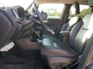 ✅ 2019 Jeep Renegade Limited • VIN: ZACNJBD13KPJ94146 • Lot: 71023515. Wystawiony na Copart z przebiegiem 16 798 mil. Bezpłatny archiwum sprzedaży aukcyjnych z USA i szczegółowy raport historii pojazdu na DreamBid. Zdjęcie 7.