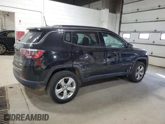 ✅ 2020 Jeep Compass Latitude • VIN: 3C4NJDBB1LT105128 • Lot: 85172875. Listed on Copart with 53,525 mi. Free auction sales archive from the USA and detailed vehicle history report at DreamBid. Image 3.