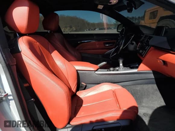 ✅ 2015 BMW 4 Series 428i • VIN: WBA3N3C55FF712918 • Лот: 53373025. Опубликован ранее на Copart с пробегом 64 638 миль. Бесплатный доступ к архиву аукционных продаж из США и подробный отчёт об истории автомобиля на DreamBid. Изображение 10.