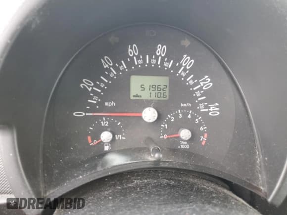 ✅ 2001 Volkswagen Beetle GLS • VIN: 3VWCB21C11M463238 • Lot: 91446615. Listed on Copart with 51,962 mi. Free auction sales archive from the USA and detailed vehicle history report at DreamBid. Image 9.