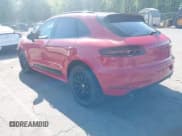 ✅ 2018 Porsche Macan GTS • VIN: WP1AG2A58JLB63712 • Lot: 42270600. Wystawiony na IAAI z przebiegiem 56 132 mil. Bezpłatny archiwum sprzedaży aukcyjnych z USA i szczegółowy raport historii pojazdu na DreamBid. Zdjęcie 3.
