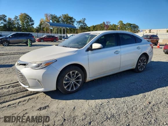✅ 2017 Toyota Avalon XLE • VIN: 4T1BK1EB3HU257138 • Лот: 81895895. Опубликован ранее на Copart с пробегом 75 201 миль. Бесплатный доступ к архиву аукционных продаж из США и подробный отчёт об истории автомобиля на DreamBid. Изображение 1.