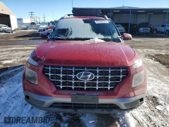 ✅ 2022 Hyundai Venue SEL • VIN: KMHRC8A31NU204128 • Lot: 87636775. Listed on Copart with 17,635 mi. Free auction sales archive from the USA and detailed vehicle history report at DreamBid. Image 5.