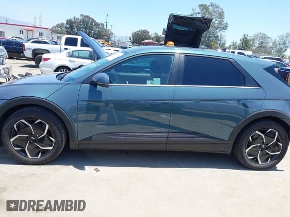 ✅ 2024 Hyundai Ioniq 5 SE Standard Range • VIN: KM8KM4DB2RU309115 • Lot: 42396758. Wystawiony na IAAI z przebiegiem 7 666 mil. Bezpłatny archiwum sprzedaży aukcyjnych z USA i szczegółowy raport historii pojazdu na DreamBid. Zdjęcie 15.