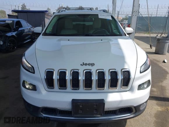 ✅ 2017 Jeep Cherokee Limited • VIN: 1C4PJMDS1HW564702 • Lot: 42465423. Wystawiony na IAAI z przebiegiem 73 606 mil. Bezpłatny archiwum sprzedaży aukcyjnych z USA i szczegółowy raport historii pojazdu na DreamBid. Zdjęcie 13.