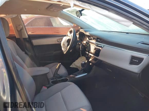 ✅ 2015 Toyota Corolla LE • VIN: 5YFBURHE8FP256046 • Лот: 43739925. Опубликован ранее на IAAI с пробегом 91 572 миль. Бесплатный доступ к архиву аукционных продаж из США и подробный отчёт об истории автомобиля на DreamBid. Изображение 5.