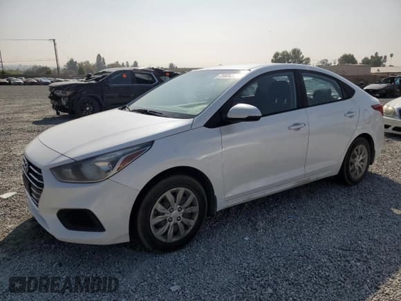 ✅ 2019 Hyundai Accent SE • VIN: 3KPC24A37KE044949 • Лот: 72820254. Опубликован ранее на Copart с пробегом 104 914 миль. Бесплатный доступ к архиву аукционных продаж из США и подробный отчёт об истории автомобиля на DreamBid. Изображение 1.