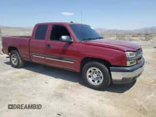 2004 Chevrolet Silverado 1500 LS z VIN 2GCEC19TX41373024, wystawiony jako Copart lot #62251884 z przebiegiem 199 363 mil mil oraz Szkoda całkowita • Salvage title. Historia ofert i sprzedaży dostępna na DreamBid. Obrazek 4.
