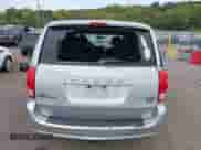 2012 Dodge Grand Caravan SXT z VIN 2C4RDGCG1CR197431, wystawiony jako IAAI lot #43273747 z przebiegiem 243 376 mil mil oraz . Historia ofert i sprzedaży dostępna na DreamBid. Obrazek 17.