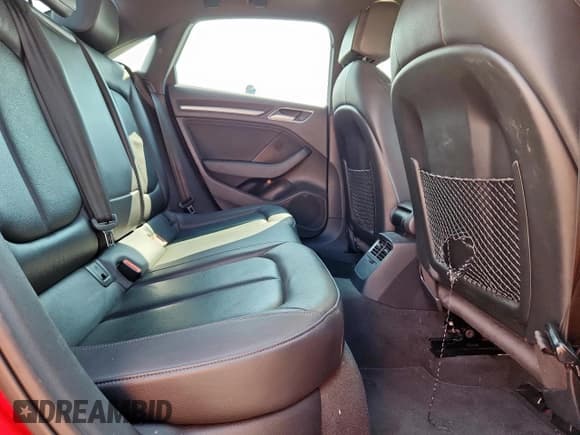 ✅ 2018 Audi A3 Premium • VIN: WAUAUGFF4J1030088 • Лот: 69929095. Опубликован ранее на Copart с пробегом 78 427 миль. Бесплатный доступ к архиву аукционных продаж из США и подробный отчёт об истории автомобиля на DreamBid. Изображение 10.