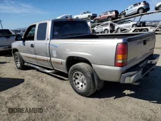✅ 2001 Chevrolet Silverado 1500 LT • VIN: 1GCEK19T71E167057 • Лот: 75776904. Опубликован ранее на Copart с пробегом 259 402 миль. Бесплатный доступ к архиву аукционных продаж из США и подробный отчёт об истории автомобиля на DreamBid. Изображение 2.