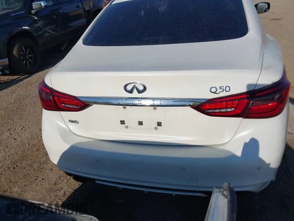 ✅ 2021 Infiniti Q50 Sensory • VIN: JN1EV7CR1MM750437 • Lot: 43330485. Listed on IAAI with 43,513 mi. Free auction sales archive from the USA and detailed vehicle history report at DreamBid. Image 16.