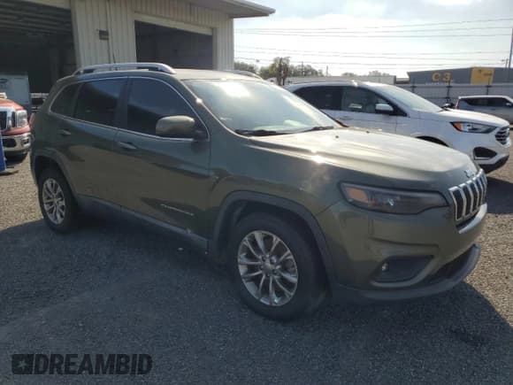 ✅ 2019 Jeep Cherokee Latitude Plus • VIN: 1C4PJLLX7KD241698 • Lot: 85445244. Listed on Copart with 82,883 mi. Free auction sales archive from the USA and detailed vehicle history report at DreamBid. Image 4.