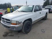 ✅ 1999 Dodge Dakota SLT • VIN: 1B7GL22X4XS105506 • Lot: 41445688. Wystawiony na IAAI z przebiegiem 192 870 mil. Bezpłatny archiwum sprzedaży aukcyjnych z USA i szczegółowy raport historii pojazdu na DreamBid. Zdjęcie 4.