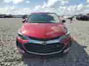 ✅ 2019 Chevrolet Cruze Premier • VIN: 1G1BF5SM4K7106054 • Lot: 85106195. Wystawiony na Copart z przebiegiem 46 515 mil mil. Skorzystaj z bezpłatnego archiwum sprzedaży aukcyjnych z USA i zobacz szczegółowy raport historii pojazdu na DreamBid. Zdjęcie 5.