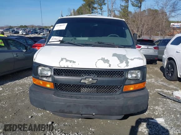 ✅ 2011 Chevrolet Express Cargo • VIN: 1GCWGFCG4B1150529 • Lot: 41336117. Listed on IAAI with 328,644 mi. Free auction sales archive from the USA and detailed vehicle history report at DreamBid. Image 12.