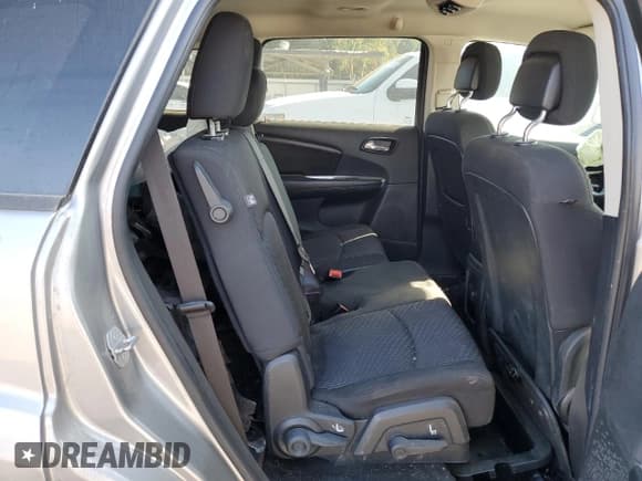 ✅ 2016 Dodge Journey SXT • VIN: 3C4PDCBG2GT157430 • Лот: 83856995. Опубликован ранее на Copart с пробегом Не указан. Бесплатный доступ к архиву аукционных продаж из США и подробный отчёт об истории автомобиля на DreamBid. Изображение 11.