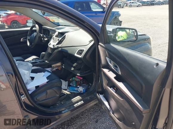 ✅ 2013 GMC Terrain SLE • VIN: 2GKFLREK4D6298988 • Lot: 43485012. Listed on IAAI with 103,656 mi. Free auction sales archive from the USA and detailed vehicle history report at DreamBid. Image 5.