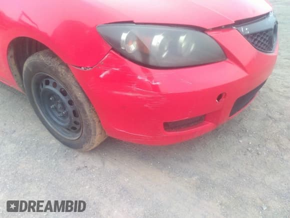 ✅ 2008 Mazda 3 Sport • VIN: JM1BK12FX81795994 • Lot: 42279868. Wystawiony na IAAI z przebiegiem 256 615 mil. Bezpłatny archiwum sprzedaży aukcyjnych z USA i szczegółowy raport historii pojazdu na DreamBid. Zdjęcie 6.