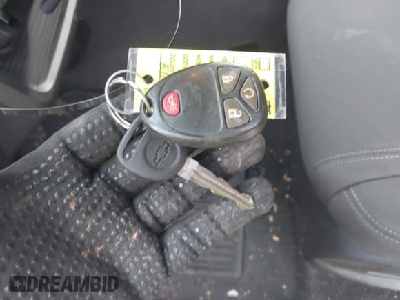 ✅ 2015 Chevrolet Traverse LT • VIN: 1GNKRGKDXFJ376156 • Lot: 41108024. Wystawiony na IAAI z przebiegiem 100 601 mil. Bezpłatny archiwum sprzedaży aukcyjnych z USA i szczegółowy raport historii pojazdu na DreamBid. Zdjęcie 11.