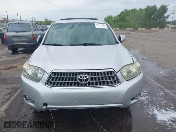 ✅ 2009 Toyota Highlander Limited • VIN: JTEEW44A892034635 • Lot: 42797622. Listed on IAAI with 218,624 mi. Free auction sales archive from the USA and detailed vehicle history report at DreamBid. Image 12.