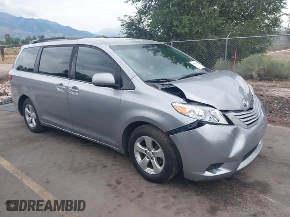 ✅ 2016 Toyota Sienna LE AAS • VIN: 5TDKK3DC8GS739598 • Lot: 43063181. Listed on IAAI with 143,303 mi. Free auction sales archive from the USA and detailed vehicle history report at DreamBid. Image 1.