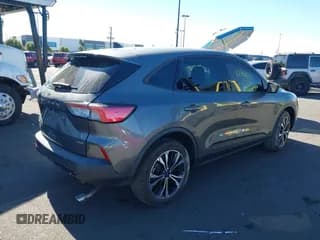✅ 2021 Ford Escape SE Hybrid • VIN: 1FMCU0BZ8MUA09195 • Лот: 43582831. Опубликован ранее на IAAI с пробегом 50 653 миль. Бесплатный доступ к архиву аукционных продаж из США и подробный отчёт об истории автомобиля на DreamBid. Изображение 4.