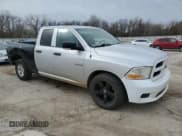 ✅ 2009 Dodge 1500 SLT • VIN: 1D3HB18P09S793216 • Lot: 48635255. Wystawiony na Copart z przebiegiem 202 182 mil. Bezpłatny archiwum sprzedaży aukcyjnych z USA i szczegółowy raport historii pojazdu na DreamBid. Zdjęcie 4.