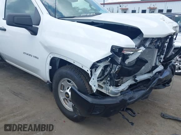 ✅ 2024 Chevrolet Silverado 2500HD • VIN: 1GB0WLE73RF410425 • Лот: 42824295. Опубликован ранее на IAAI с пробегом 5 847 миль. Бесплатный доступ к архиву аукционных продаж из США и подробный отчёт об истории автомобиля на DreamBid. Изображение 18.