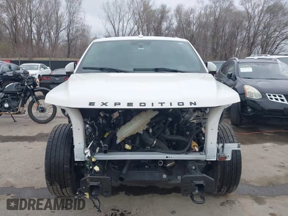 ✅ 2023 Ford Expedition Limited • VIN: 1FMJU2A8XPEA34223 • Lot: 41815116. Listed on IAAI with 25,427 mi. Free auction sales archive from the USA and detailed vehicle history report at DreamBid. Image 13.