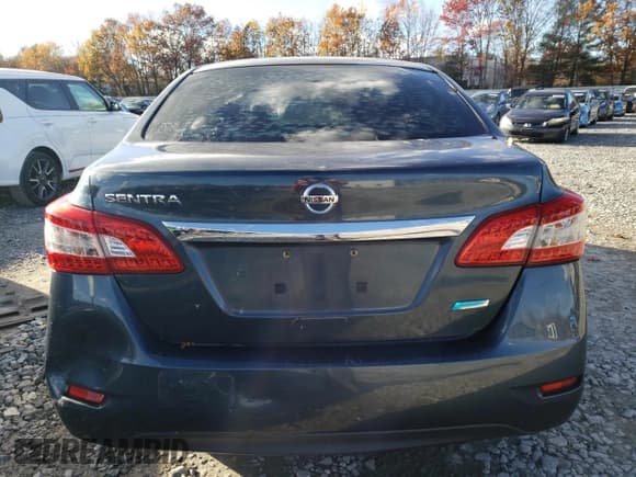 ✅ 2014 Nissan Sentra SL • VIN: 3N1AB7AP8EY269818 • Lot: 91101825. Wystawiony na Copart z przebiegiem Nie podano. Bezpłatny archiwum sprzedaży aukcyjnych z USA i szczegółowy raport historii pojazdu na DreamBid. Zdjęcie 6.