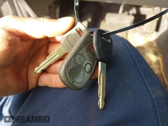 ✅ 2006 Acura MDX Touring • VIN: 2HNYD18666H545799 • Lot: 43827575. Listed on IAAI with 216,994 mi. Free auction sales archive from the USA and detailed vehicle history report at DreamBid. Image 11.