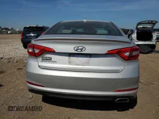 2016 Hyundai Sonata SE with VIN 5NPE24AF6GH296777, listed as a Copart auction lot 80177535 with 152,558 mi miles and Salvage title. Bid and sale history available at DreamBid. Image 6.