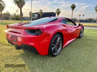 ✅ 2016 Ferrari 488 • VIN: ZFF79ALA5G0214993 • Lot: 87490235. Wystawiony na Copart z przebiegiem 25 529 mil. Bezpłatny archiwum sprzedaży aukcyjnych z USA i szczegółowy raport historii pojazdu na DreamBid. Zdjęcie 4.