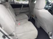 ✅ 2012 Toyota Highlander • VIN: 5TDBK3EH9CS154419 • Лот: 43086725. Опубликован ранее на IAAI с пробегом 153 114 миль. Бесплатный доступ к архиву аукционных продаж из США и подробный отчёт об истории автомобиля на DreamBid. Изображение 8.