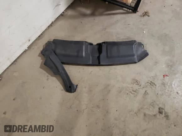 ✅ 2014 Audi S7 Prestige • VIN: WAUW2AFC6EN142369 • Lot: 80664454. Listed on Copart with 124,951 mi. Free auction sales archive from the USA and detailed vehicle history report at DreamBid. Image 12.