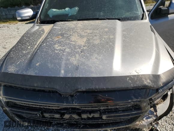 ✅ 2020 Ram 1500 Big Horn • VIN: 1C6RREFT9LN321075 • Lot: 80060385. Wystawiony na Copart z przebiegiem Nie podano. Bezpłatny archiwum sprzedaży aukcyjnych z USA i szczegółowy raport historii pojazdu na DreamBid. Zdjęcie 11.