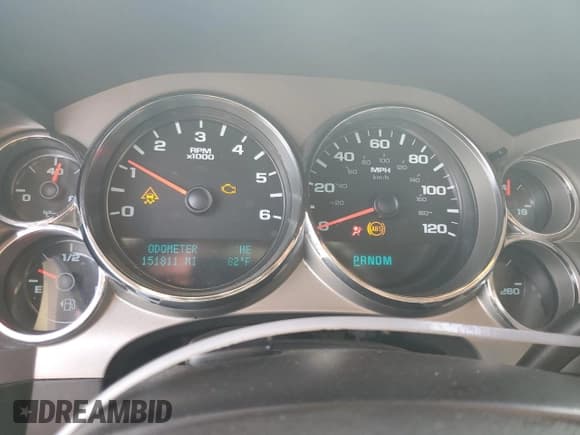 ✅ 2010 Chevrolet Silverado 1500 LT • VIN: 3GCRKSE38AG172452 • Lot: 61601844. Listed on Copart with 151,811 mi. Free auction sales archive from the USA and detailed vehicle history report at DreamBid. Image 9.